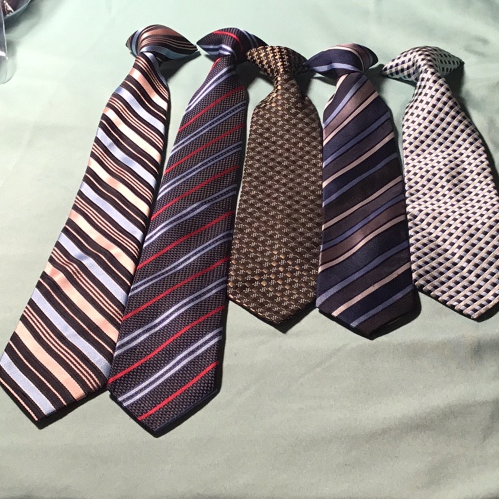 SALE. 5 Children’s clip on ties.